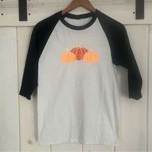 Perfect fall tee!